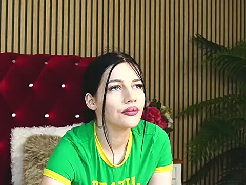 AmberCharm online show from January 2026 06:28:01 AM