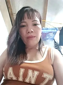 Snapshot of Sana-vn chatting on April 2026 04:05:02 AM Sana-vn online show from April 2026 04:05:02 AM