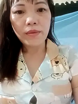 Snapshot of Sana-vn chatting on May 2026 02:02:01 PM Sana-vn online show from May 2026 02:02:01 PM