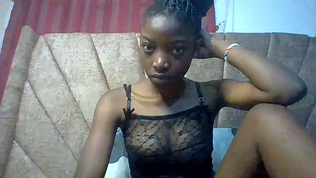 smily sophia online show from January 2026 05:11:02 AM