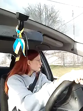 Lily Viola online show from March 2026 01:15:02 PM