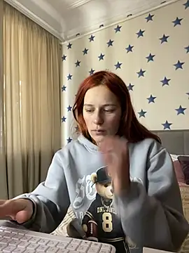 Lily Viola online show from February 2026 08:24:02 AM