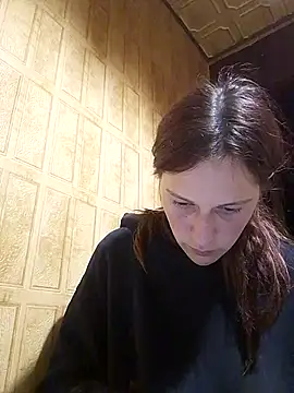 Lily Viola online show from May 2026 06:31:02 PM