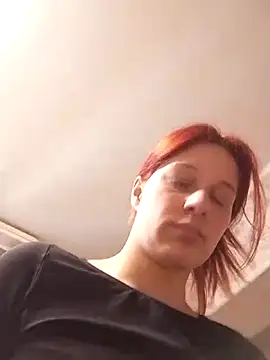 Lily Viola online show from March 2026 06:03:01 AM