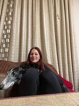 Lily Viola online show from May 2026 07:18:01 AM