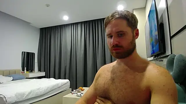 LorenzoLux online show from April 2026 05:36:01 PM