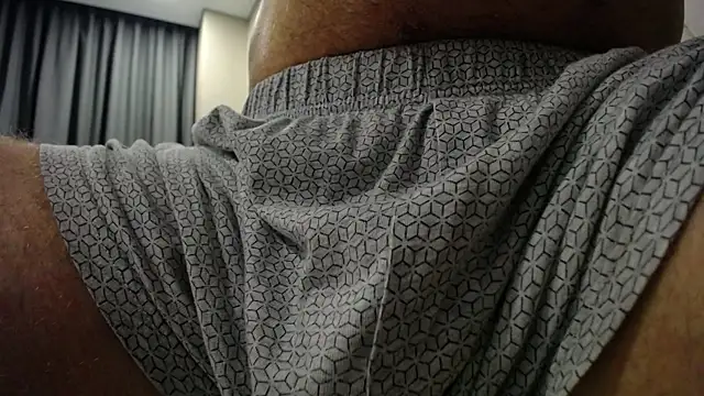 LorenzoLux online show from April 2026 05:42:02 PM