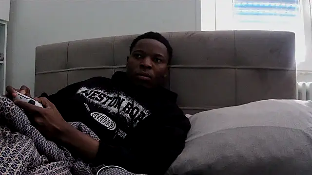 Bigchocco online show from March 2026 11:55:02 AM