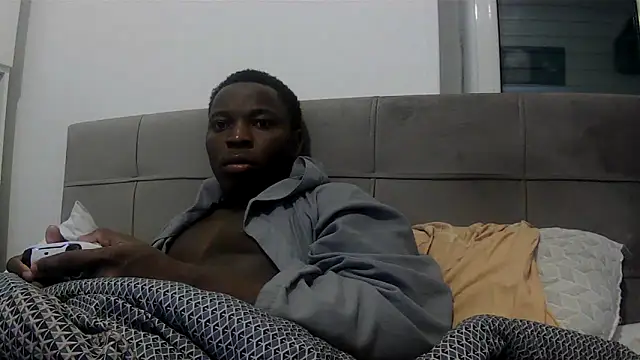 Bigchocco online show from February 2026 12:18:01 AM