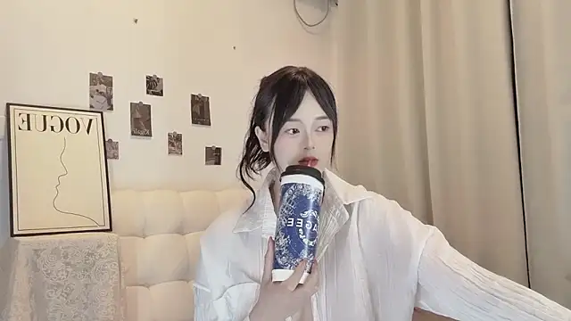 sunny-ly online show from March 2026 05:47:02 PM