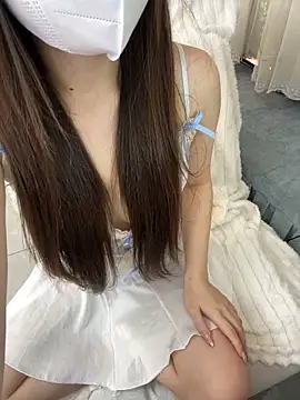  xiaoxinxin  online show from April 2026 01:56:01 PM