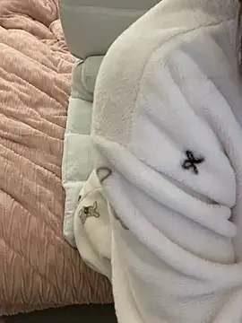  xiaoxinxin  online show from February 2026 01:25:01 AM