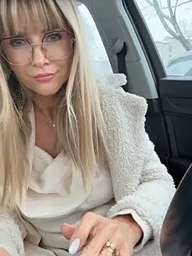 NaughtyNinky online show from February 2026 12:56:01 PM