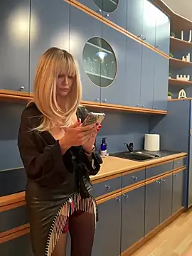 Snapshot of NaughtyNinky chatting on July 2026 02:42:01 PM NaughtyNinky online show from July 2026 02:42:01 PM