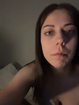 Snapshot of Luna_licous chatting on June 2026 07:41:01 PM Luna licous online show from June 2026 07:41:01 PM