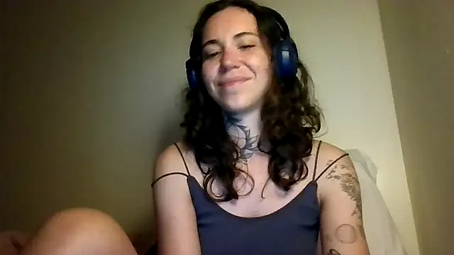 Dirty Pink online show from March 2026 09:55:02 PM