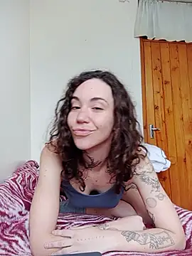 Dirty Pink online show from January 2026 10:41:02 AM