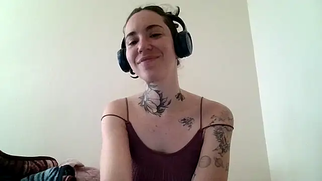 Dirty Pink online show from March 2026 09:24:01 AM