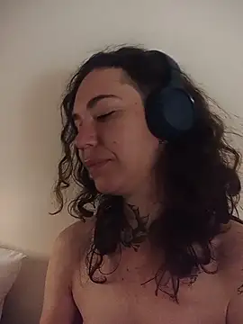 Dirty Pink online show from February 2026 09:18:01 AM