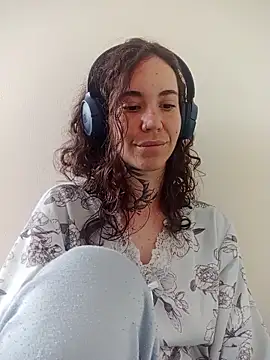 Dirty Pink online show from February 2026 12:48:02 PM