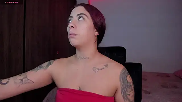 Snapshot of maazikeenx chatting on March 2026 04:57:02 AM maazikeenx online show from March 2026 04:57:02 AM