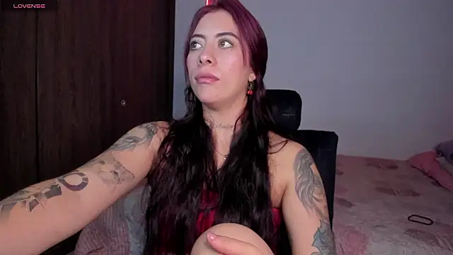 Snapshot of maazikeenx chatting on March 2026 07:15:01 AM maazikeenx online show from March 2026 07:15:01 AM