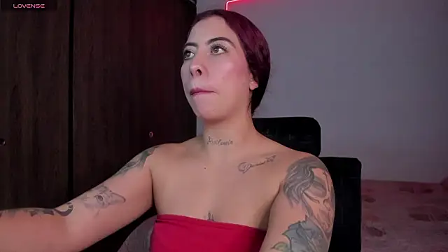 Snapshot of maazikeenx chatting on March 2026 05:08:02 AM maazikeenx online show from March 2026 05:08:02 AM