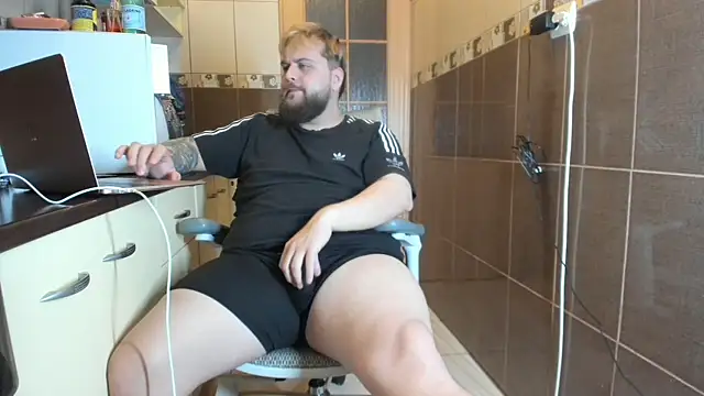 ashtondel online show from April 2026 02:36:02 AM