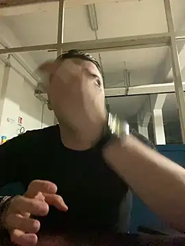 allee2206 online show from March 2026 11:08:02 PM