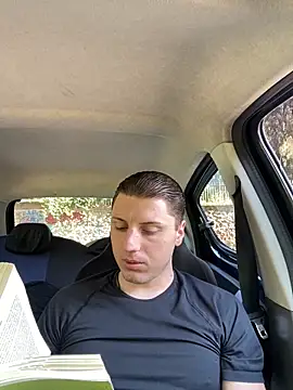 allee2206 online show from April 2026 07:32:02 AM