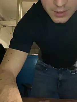 allee2206 online show from March 2026 09:54:02 PM