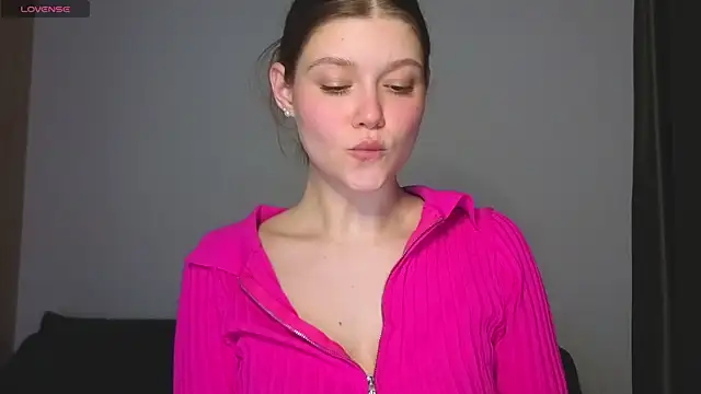 Lady   Bird online show from April 2026 07:14:01 PM