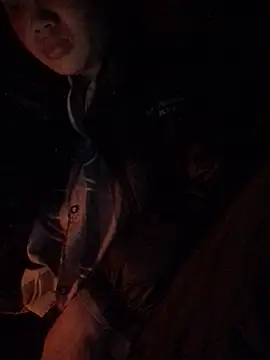 Minhkhue121 online show from February 2026 01:00:02 PM