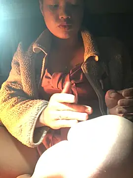 Minhkhue121 online show from January 2026 02:04:01 AM