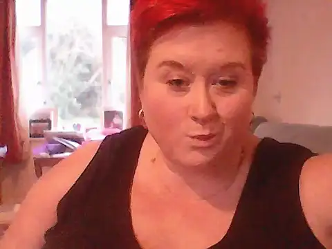 BustyRedxx online show from February 2026 03:53:01 PM