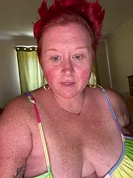 BustyRedxx online show from June 2026 12:47:02 PM