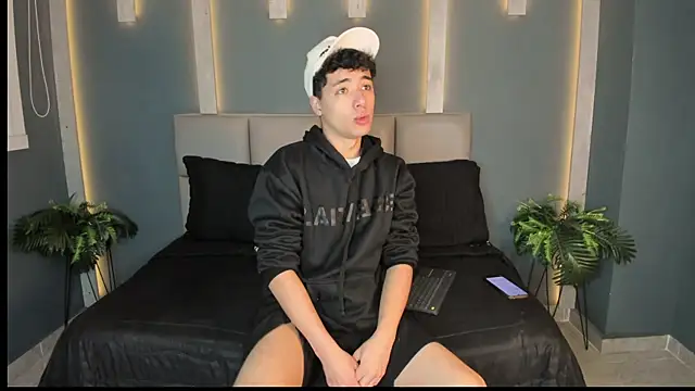 Matt Wolf  online show from January 2026 11:24:02 AM