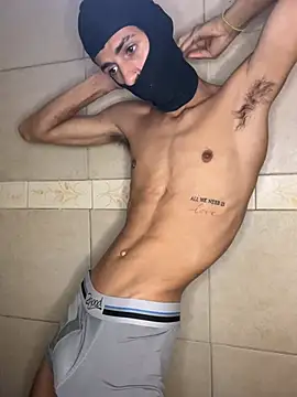 alexx 23cm online show from January 2026 09:18:02 PM