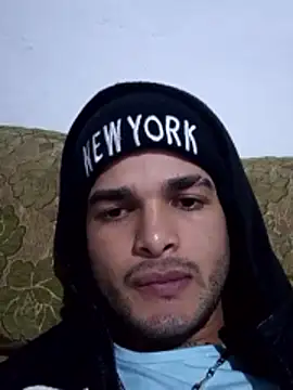 Fernandocj  online show from January 2026 02:37:01 AM