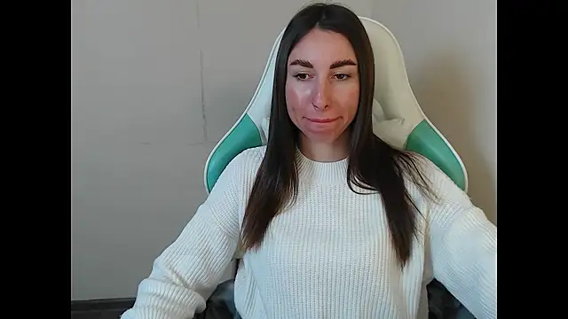 cammila horn online show from April 2026 05:20:01 AM