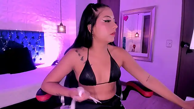 camila dl online show from January 2026 10:49:02 PM