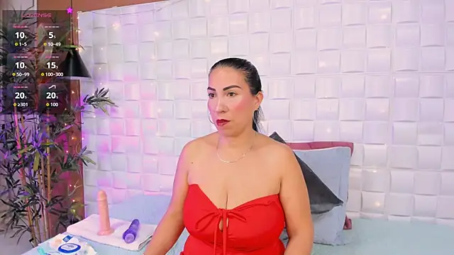 AmberJoyMilf online show from May 2026 12:09:01 PM