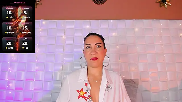 AmberJoyMilf online show from March 2026 12:17:02 PM