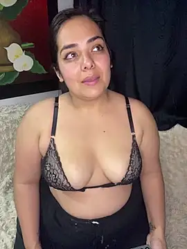 Snapshot of Bigbooty_sex chatting on February 2026 05:37:01 AM Bigbooty sex online show from February 2026 05:37:01 AM