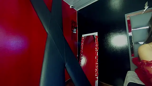 Clarita Hill online show from February 2026 07:36:01 PM