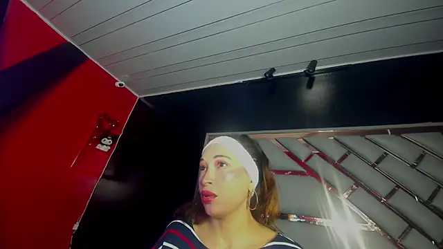 Clarita Hill online show from March 2026 06:30:02 PM