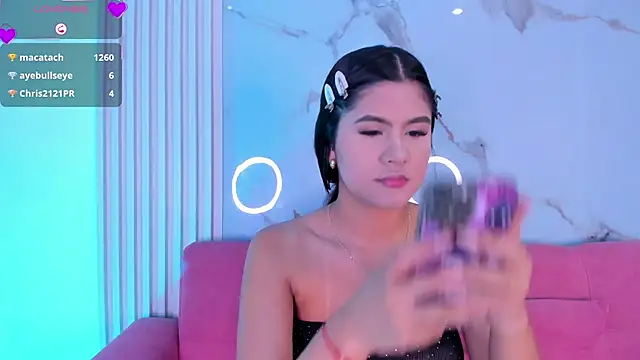 NatashaTaylor1 online show from March 2026 11:06:01 PM