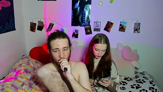 swiity room  online show from January 2026 04:43:01 PM