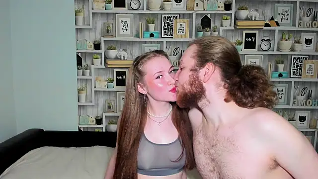 swiity room  online show from April 2026 05:52:02 PM