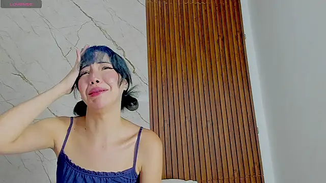 diana santy online show from July 2026 09:59:01 PM
